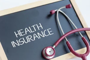 Can You Stay on Your Spouse's Health Insurance After Divorce in Arizona?